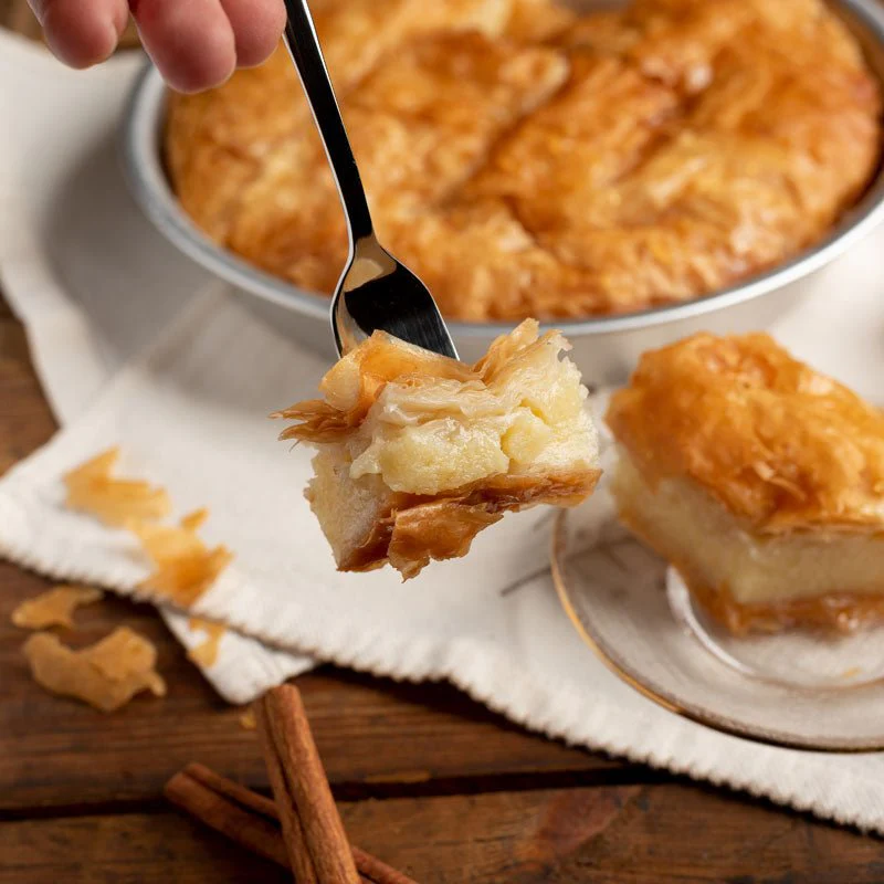 Traditional Galaktoboureko – Custard Phyllo Pie (approx. 1200g) - Image 4